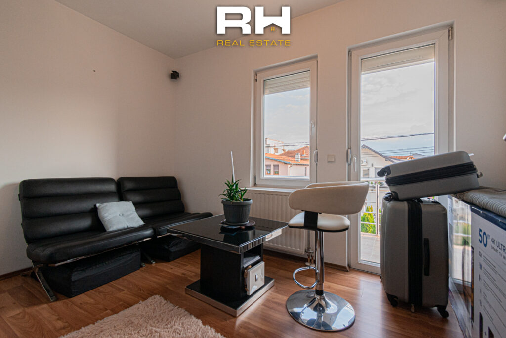 Shtëpi 304m² në SHITJE në Lagjen Qëndresa, Çagllavicë