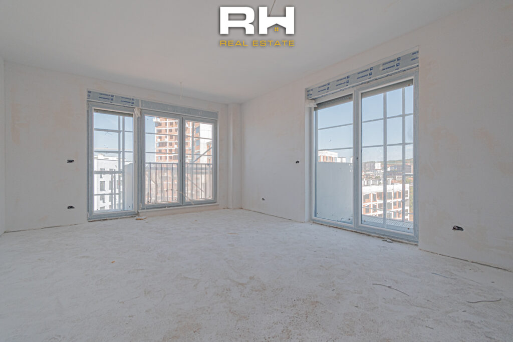 Banesë – Penthouse 321.2m² për SHITJE në Lagjen Kodrina, Mati 1