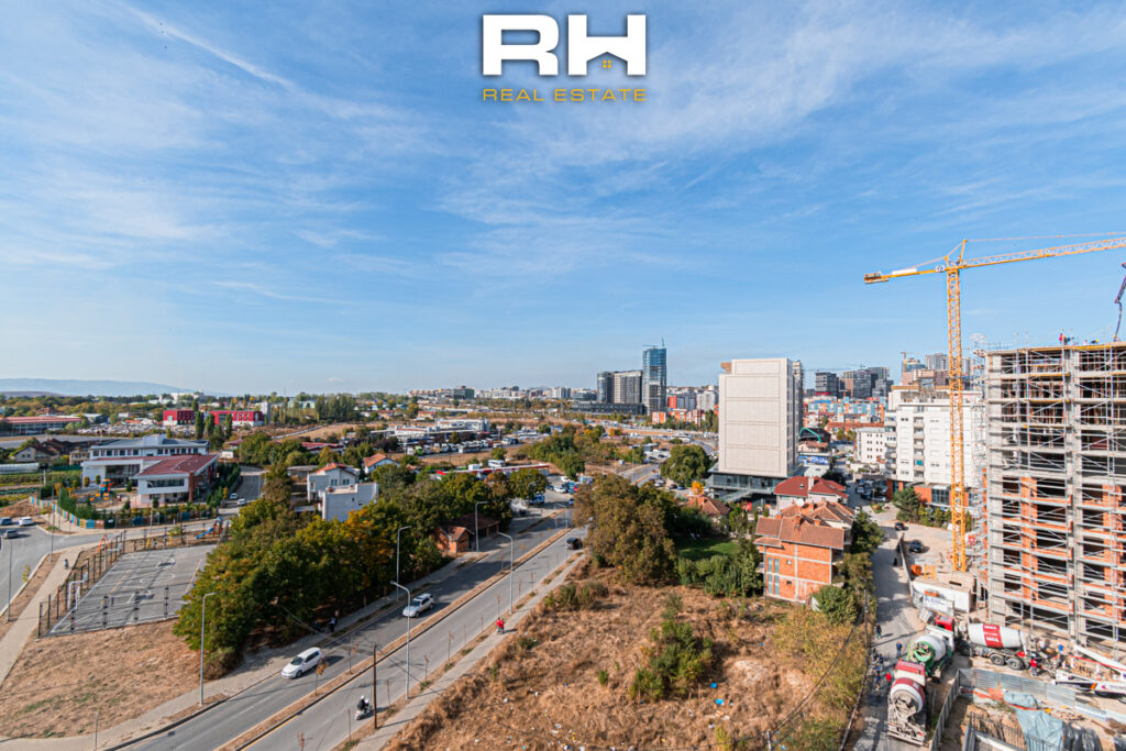 Banesë – Penthouse 102.87m² + 36.23m² në SHITJE në objektin e Nartel Exin, Emshir