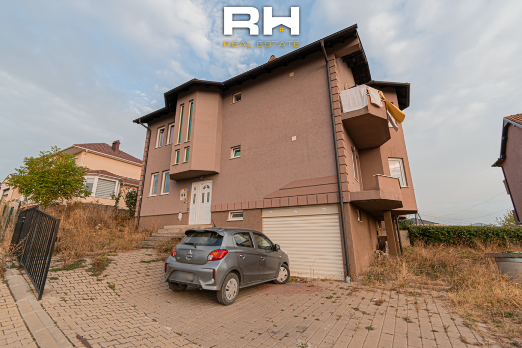 Shtëpi 420m² në SHITJE në Matiçan