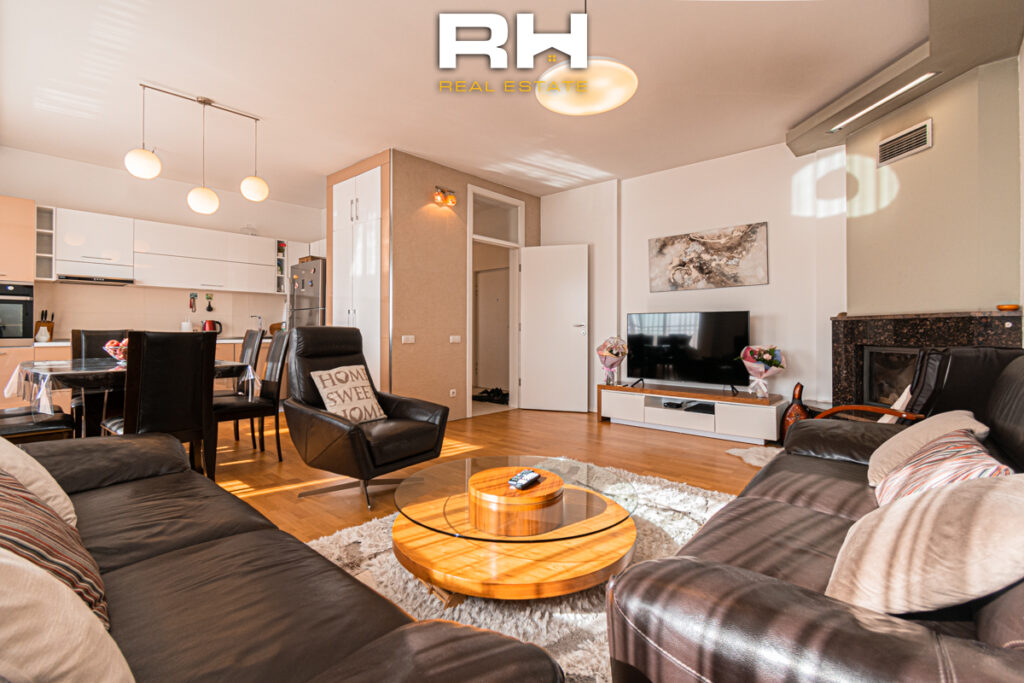 Banesë – Penthouse 102.87m² + 36.23m² në SHITJE në objektin e Nartel Exin, Emshir