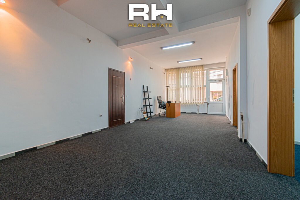 Lokal 150m² me #QIRA në Qendër