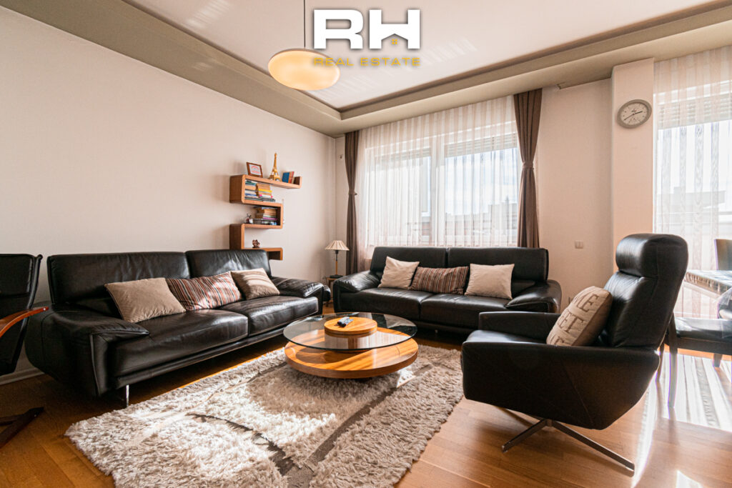 Banesë – Penthouse 102.87m² + 36.23m² në SHITJE në objektin e Nartel Exin, Emshir