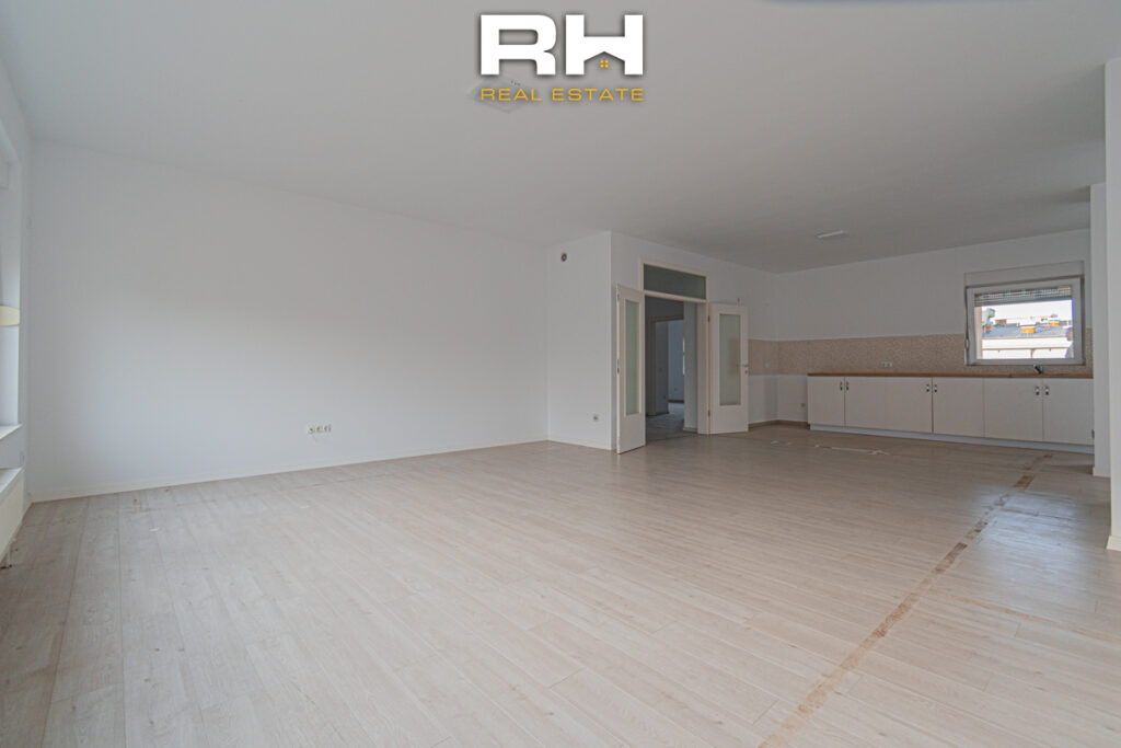 Penthouse 175m² + 88.9m² me #QIRA te Rruga C