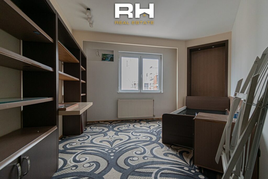 Banesë 163m² në SHITJE në Bregun e Diellit
