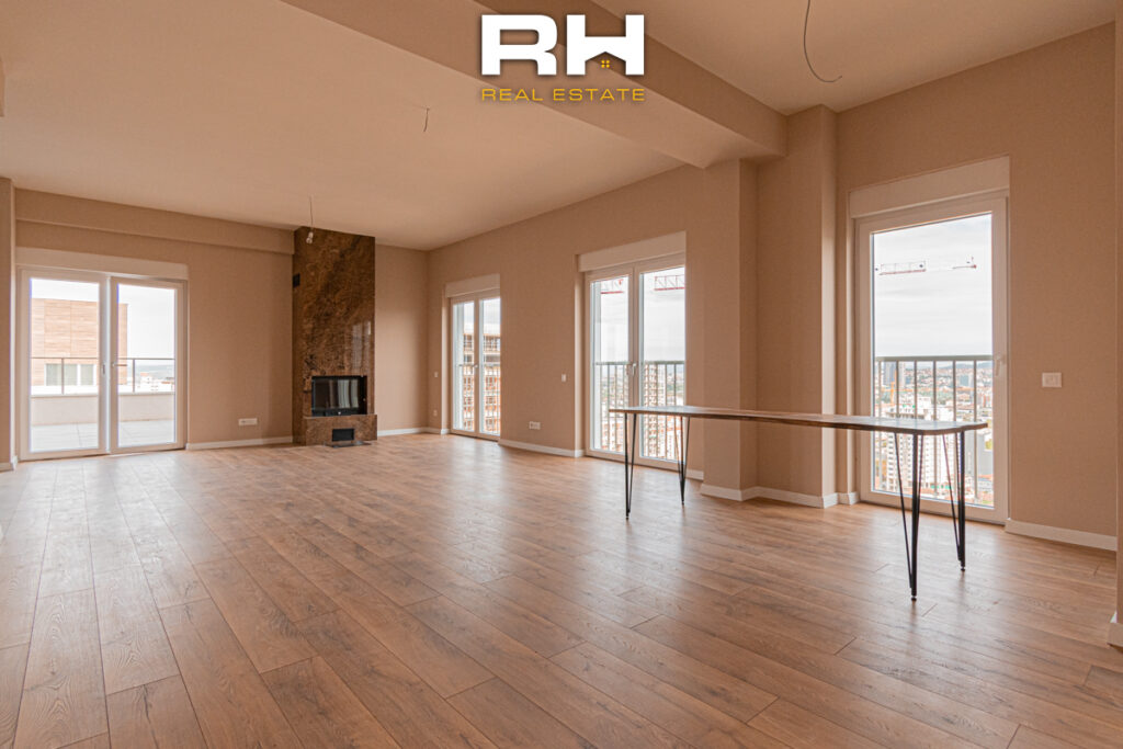 Penthouse – Duplex 260m² + 80m² me #QIRA në ‘Prime City’, Veternik