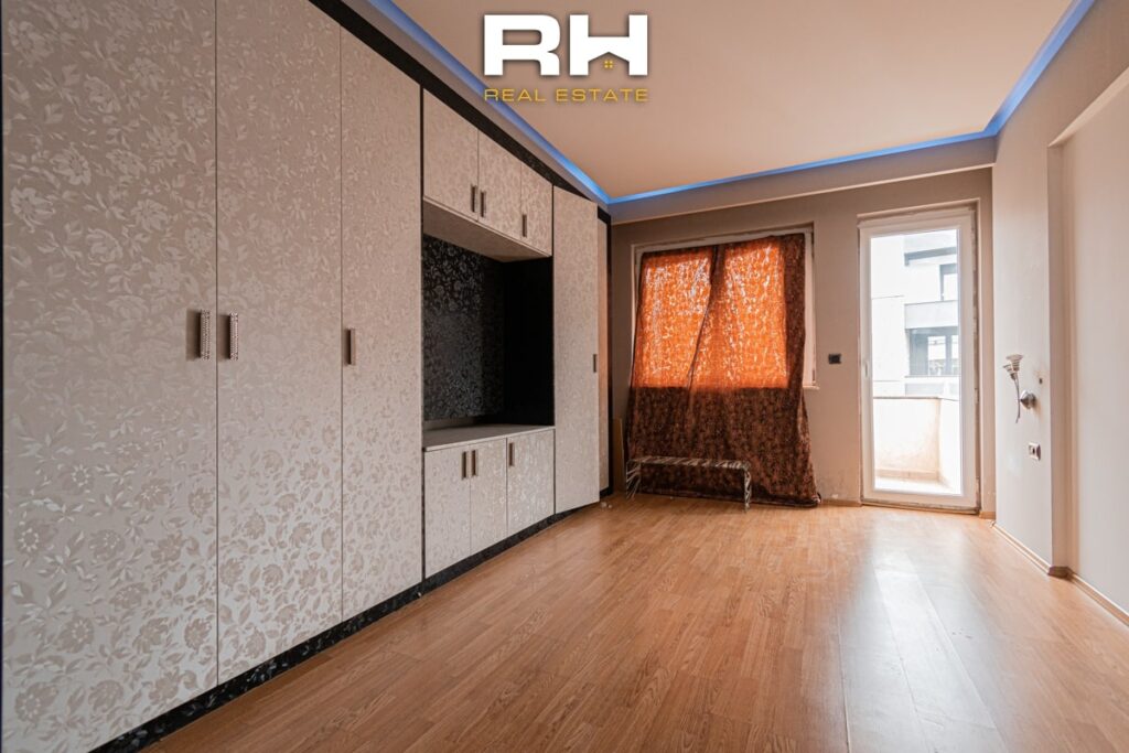 Banesë 163m² në SHITJE në Bregun e Diellit