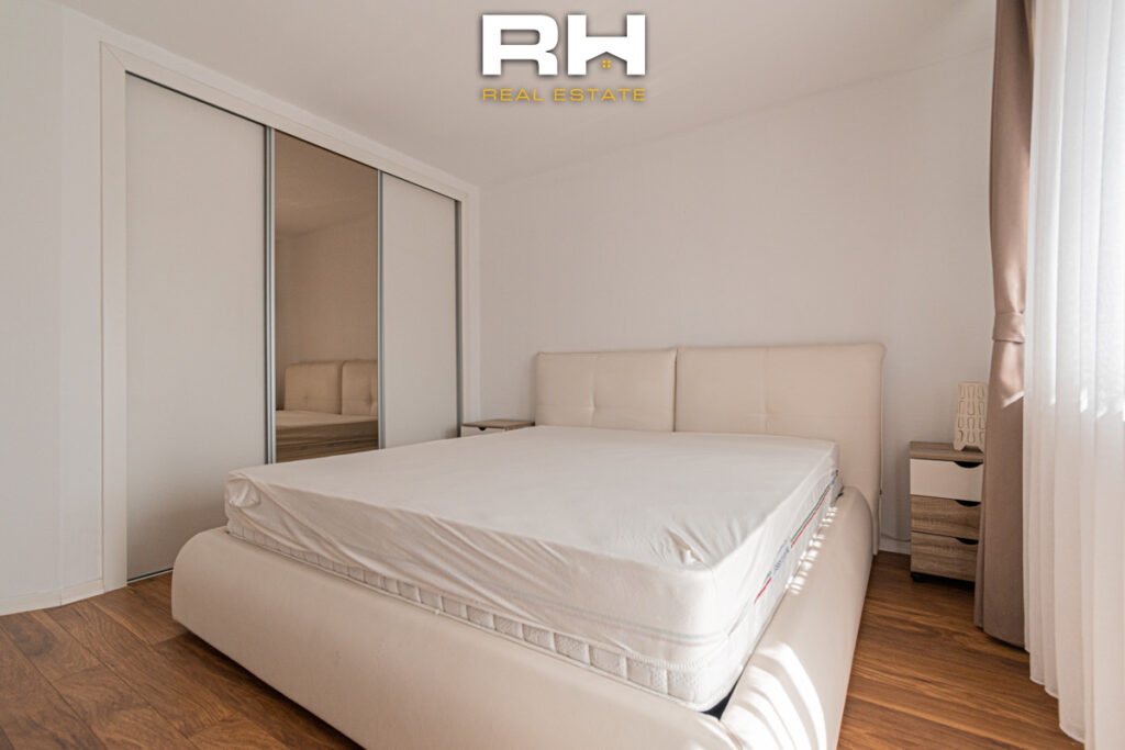 Banesë 90m² me #QIRA në Qendër