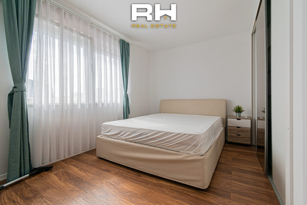 Banesë 90m² me #QIRA në Qendër