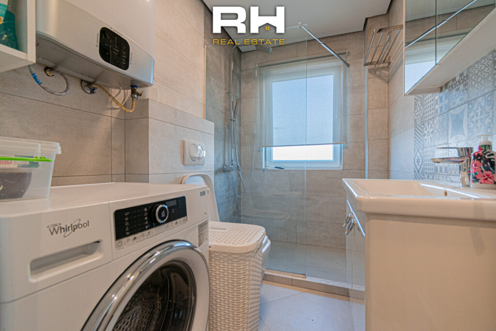 Banesë 90m² me #QIRA në Qendër