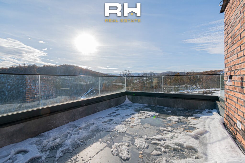 Villë 251m² në #SHITJE në Makresh