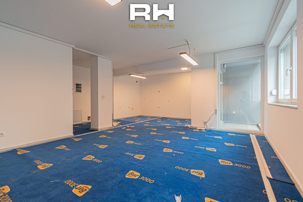 Lokal 185m² me #QIRA në Emshir
