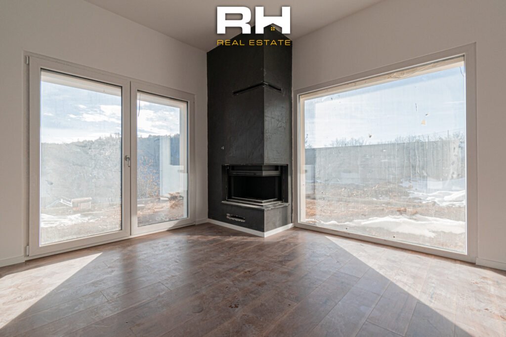 Villë 251m² në #SHITJE në Makresh