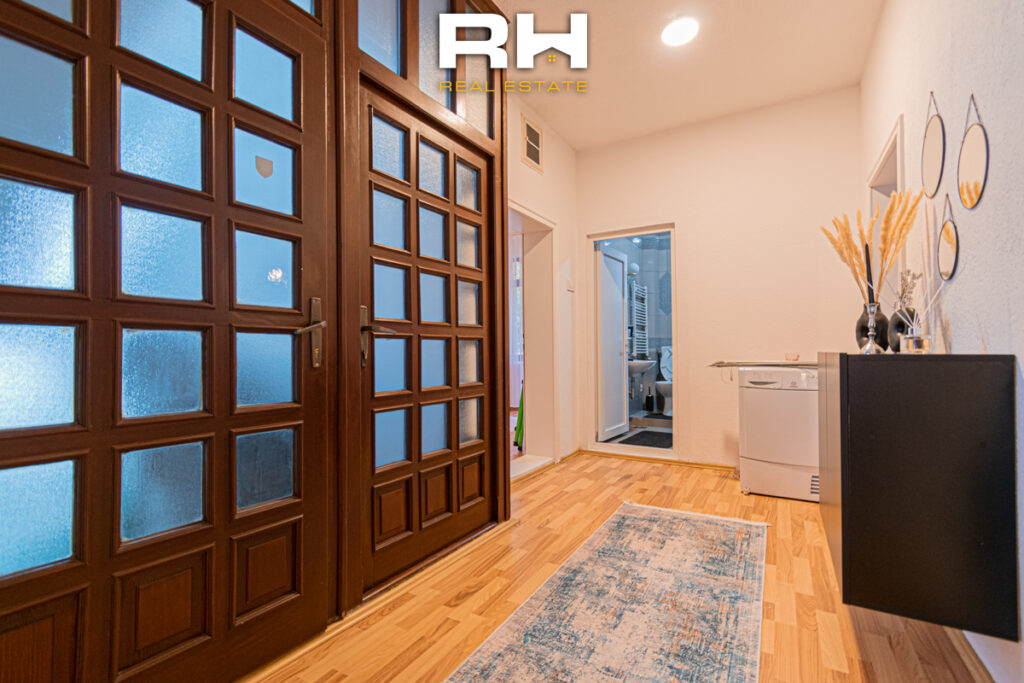 Kat shtëpie 104m² me #QIRA në Dragodan