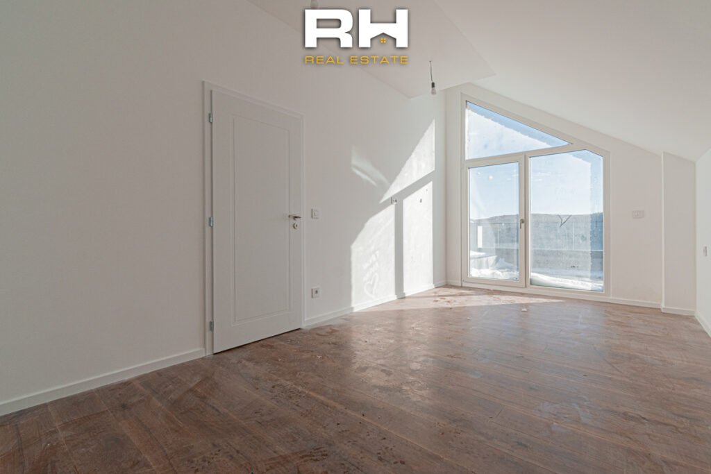 Villë 251m² në #SHITJE në Makresh