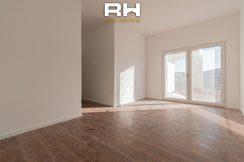 Villë 251m² në #SHITJE në Makresh
