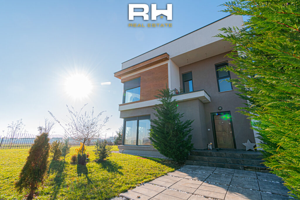 Shtëpi 322m² në SHITJE në Çagllavicë