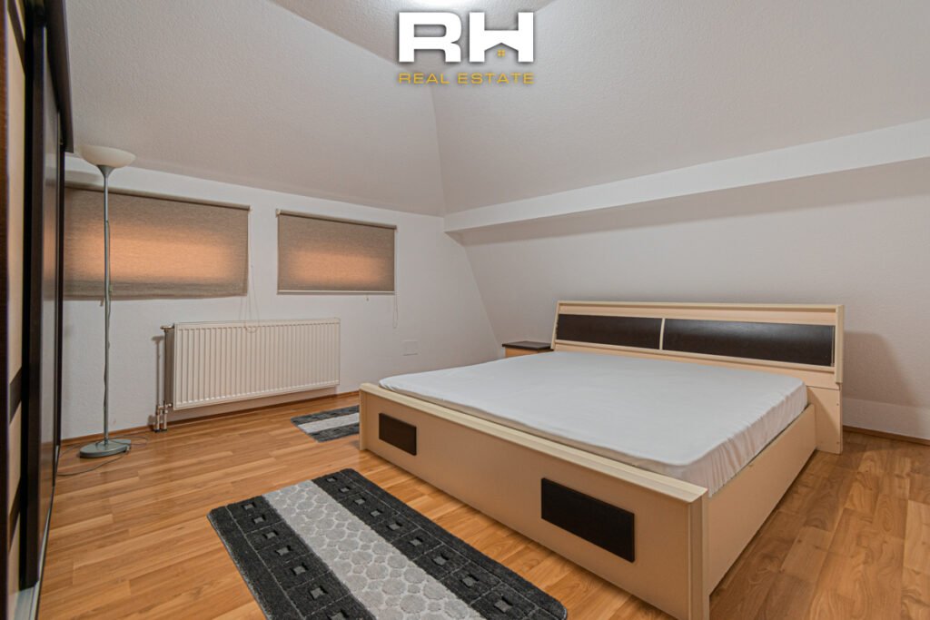 Kat Shtëpie 140m² me #QIRA në Dardani