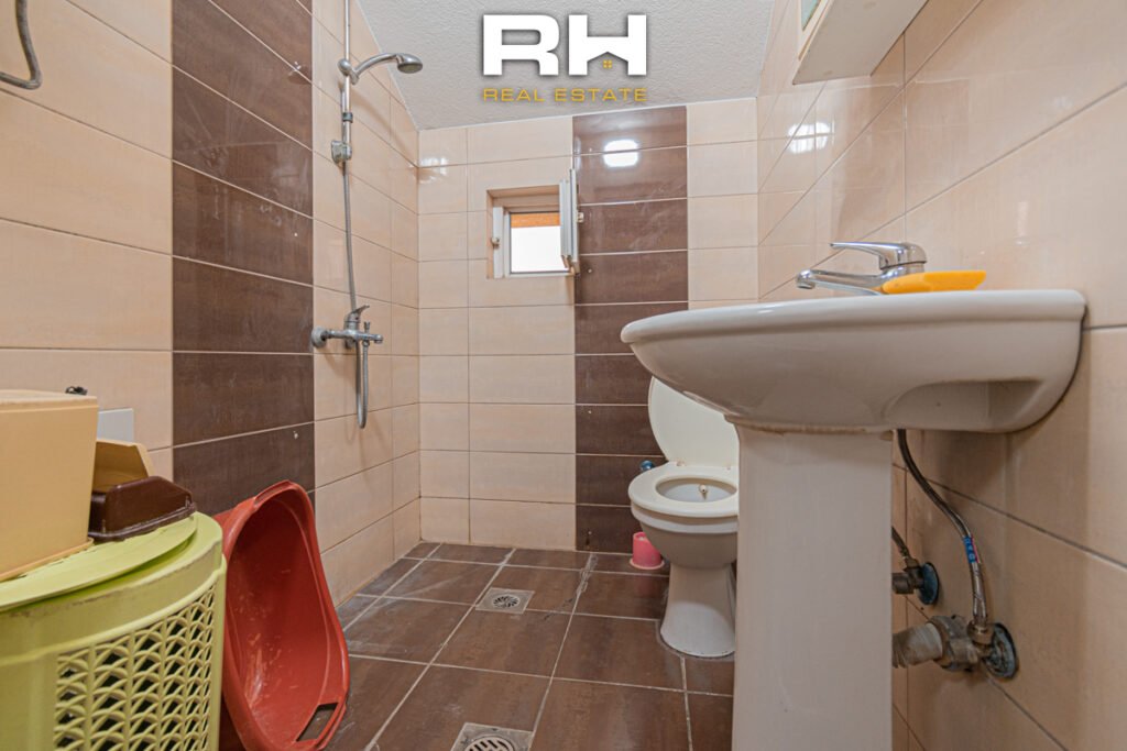 Kat Shtëpie 140m² me #QIRA në Dardani