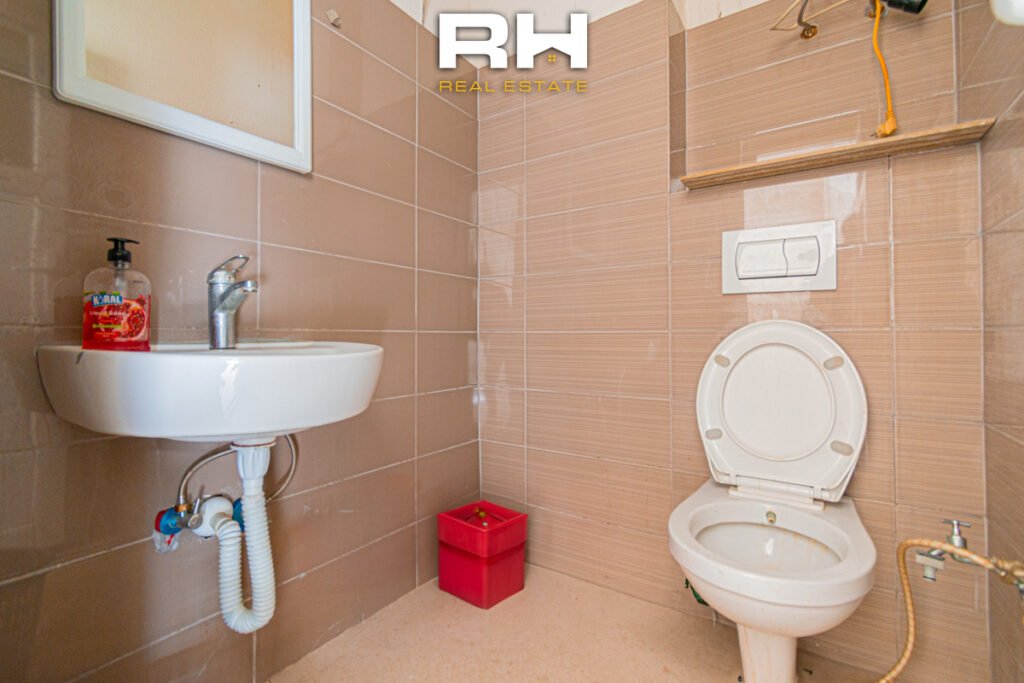 Lokal 45m² me #QIRA në Ulpianë