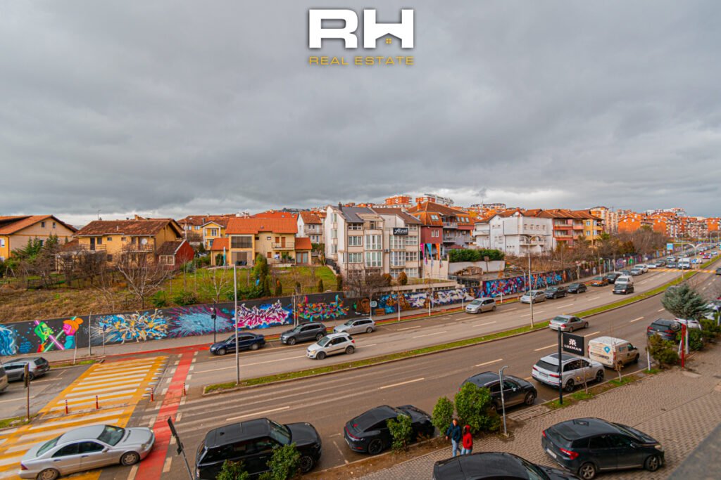 Banesë – Zyre 113m² me #QIRA te Rruga B
