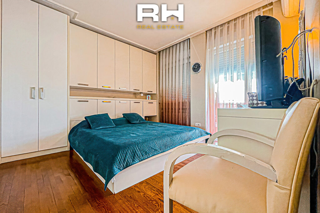 Banesë 80m² me #QIRA në Qendër