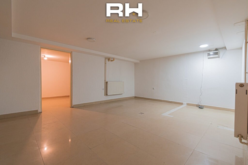 Lokal 120.25m² me #QIRA në Ulpianë