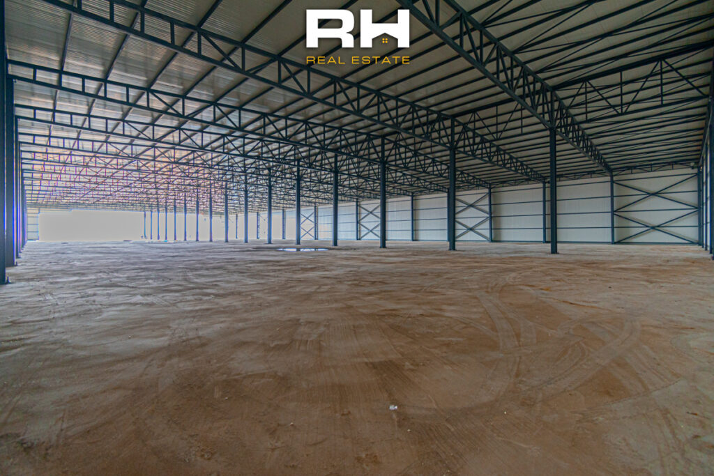 Depo 3270m² me #QIRA në Lipjan