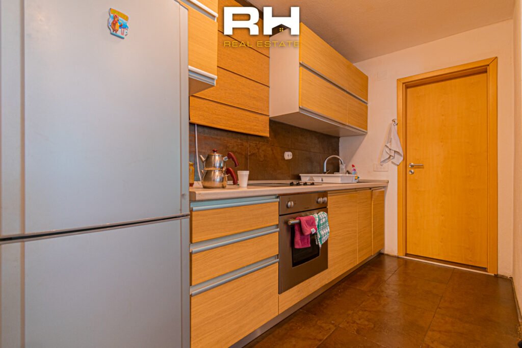 Villë 190m² në SHITJE në Brezovicë