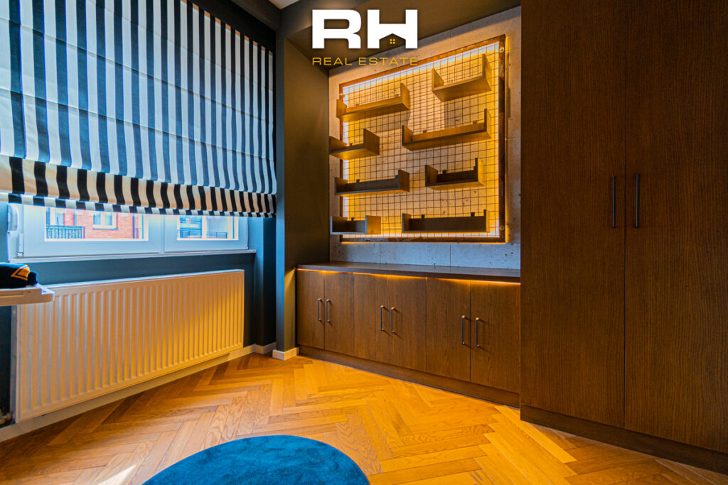 Banesë 120m² me #QIRA në Rrugën C