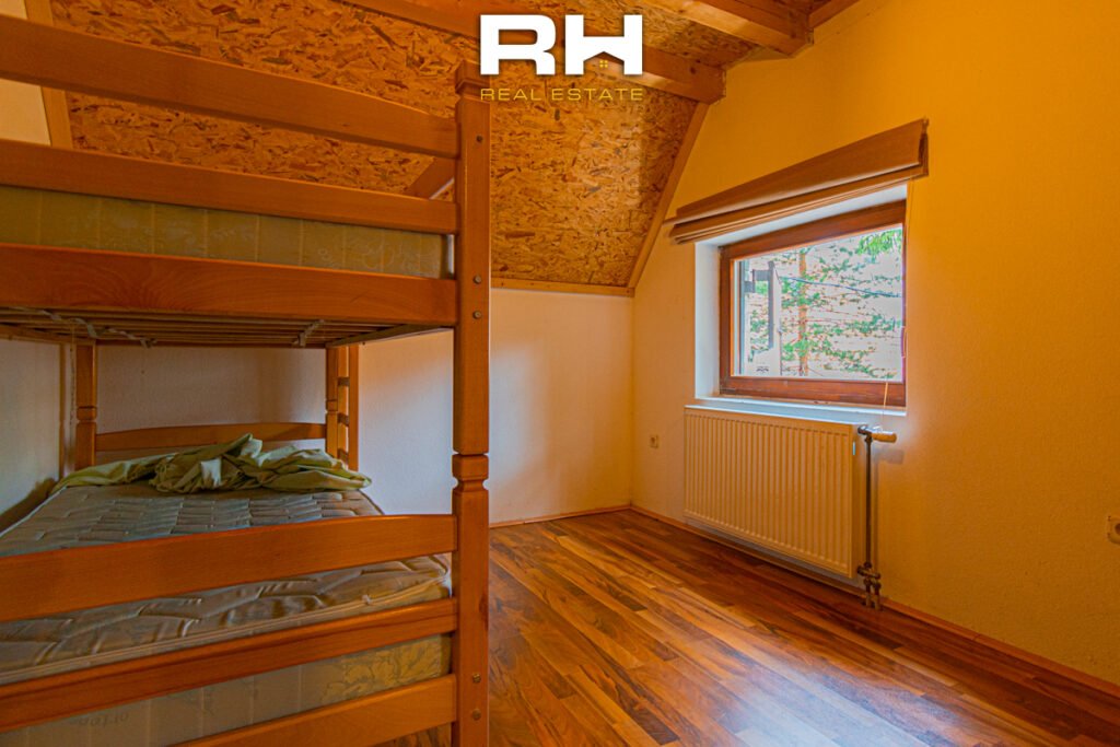 Villë 190m² në SHITJE në Brezovicë