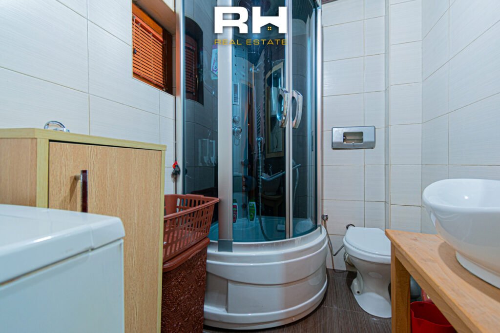 Villë 190m² në SHITJE në Brezovicë