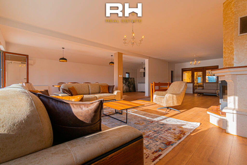 Shtëpi 530m² në SHITJE në Taslixhe