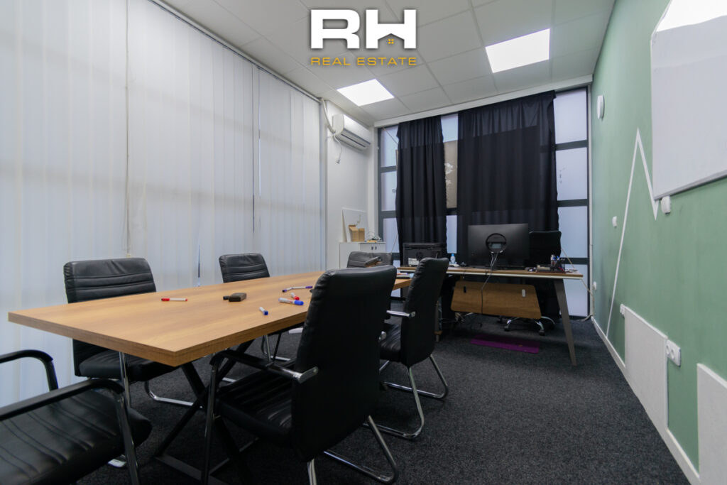 Lokal 30m² në SHITJE në Emshir