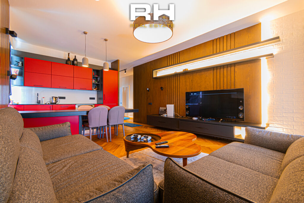 Banesë 120m² me #QIRA në Rrugën C