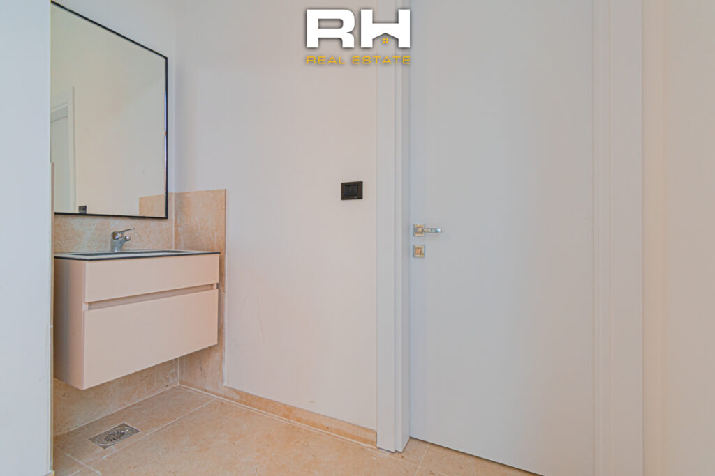 Lokal 133m² me #QIRA në Mati 1