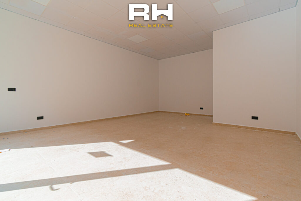 Lokal 43m² me #QIRA në Mati 1