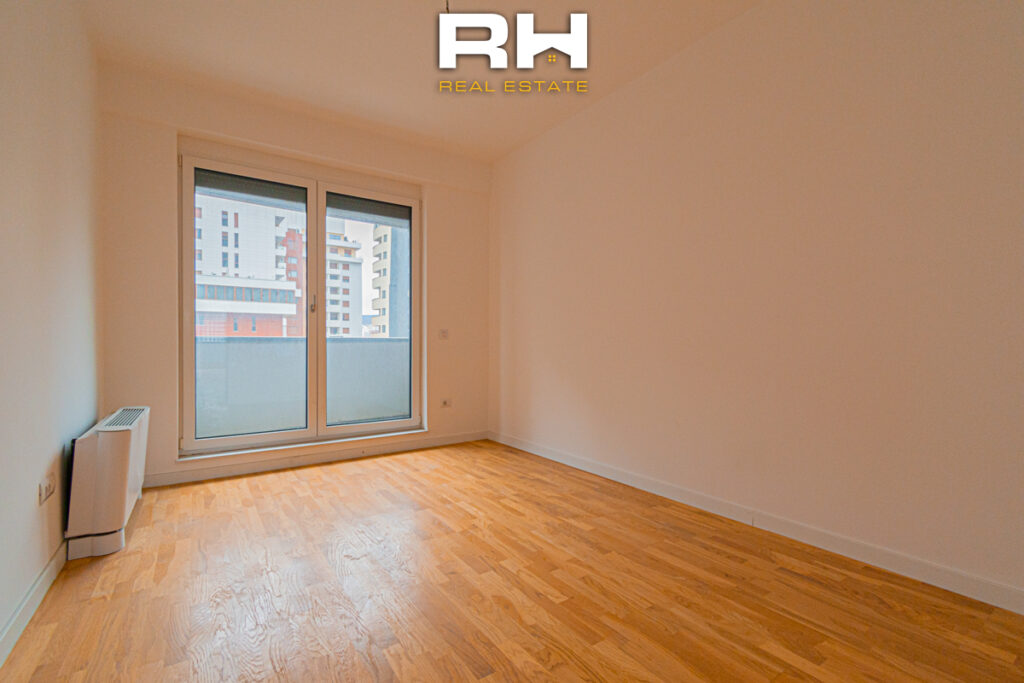Banesë – Zyre 131m² me #QIRA në Lakrishtë