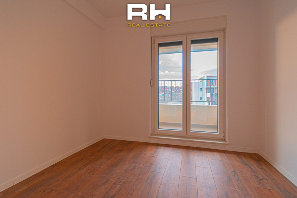Banesë 82m² me #QIRA në Tophane
