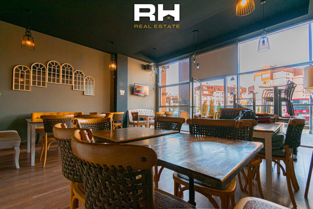 Lokal 85m² me #QIRA në Bregun e Diellit