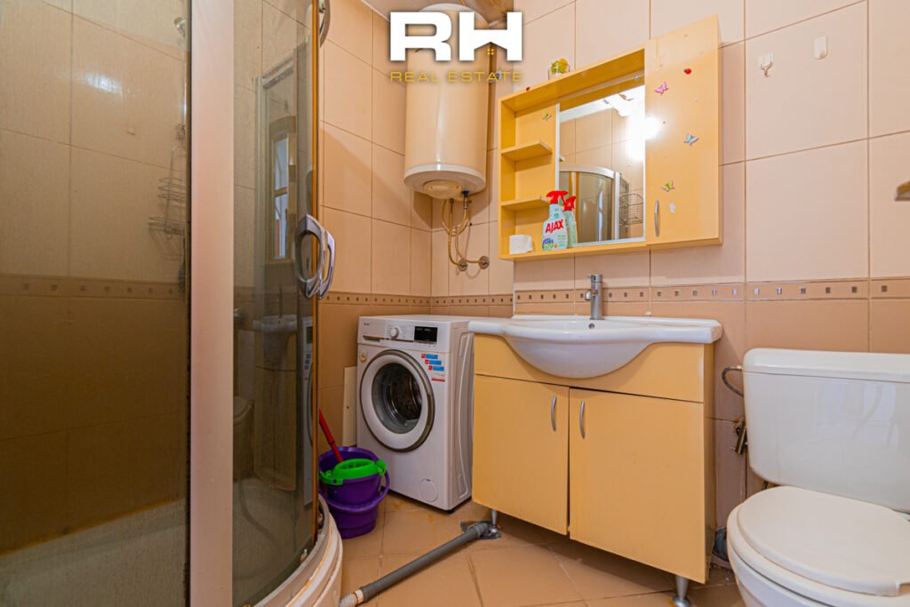 Banesë – Zyre 68m² me #QIRA në Dardani