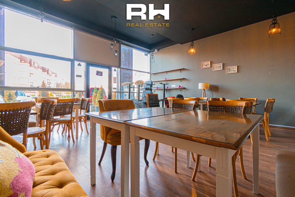 Lokal 85m² me #QIRA në Bregun e Diellit