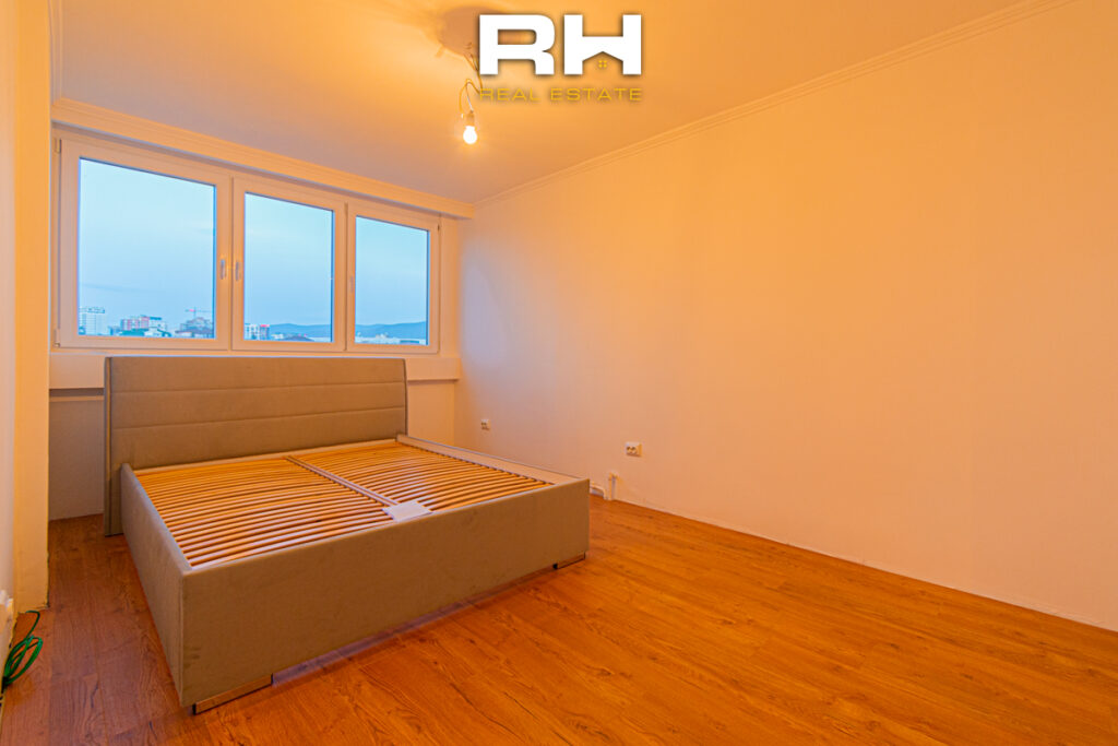 Banesë – Zyre 100m² neto me #QIRA në Bregun e Diellit