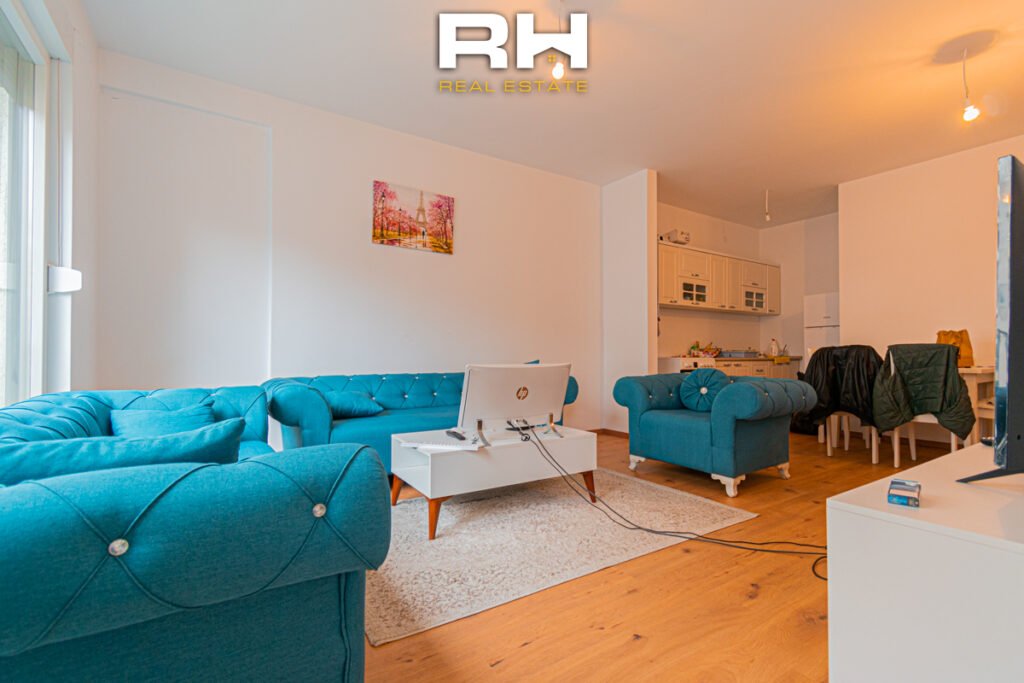 Banesë 85m² me #QIRA te Rruga C