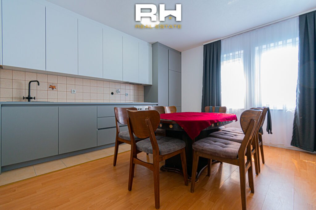 Banesë 120m² me #QIRA në Dragodan