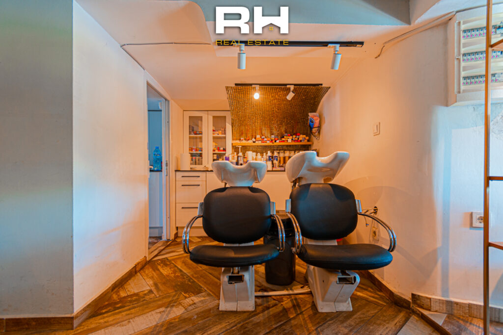 Lokal 70m² me #QIRA në Pejton