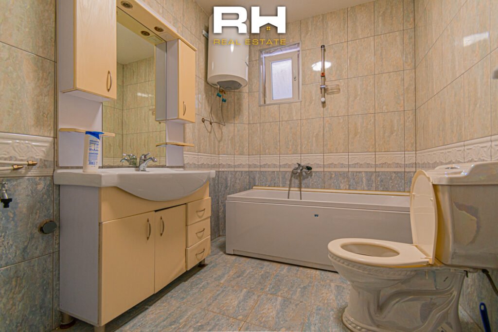 Banesë 120m² me #QIRA në Dragodan