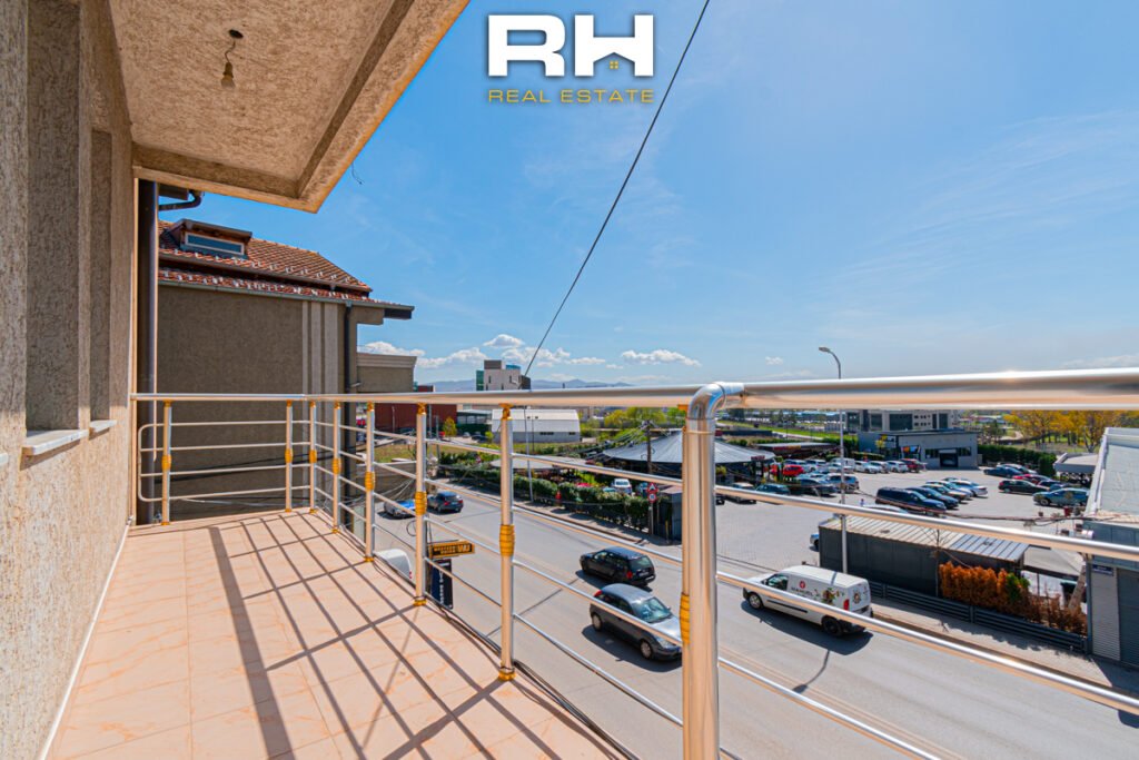 Banesë 120m² me #QIRA në Dragodan