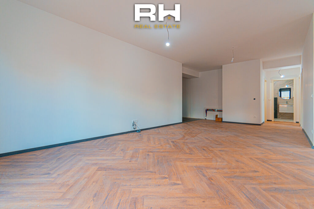 Banesë – Zyre 103.92m² me #QIRA në Lakrishtë