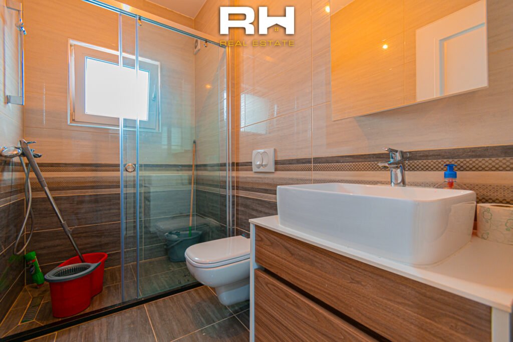 Banesë – Zyre 88m² me #QIRA në Lagjen e Muhaxherëve